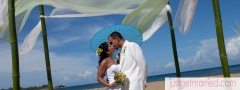 beach-wedding-ceremony-italy-justgetmarried.com